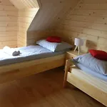 Familiowka Feriegård Mizerna