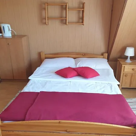 Familiowka Farm stay *